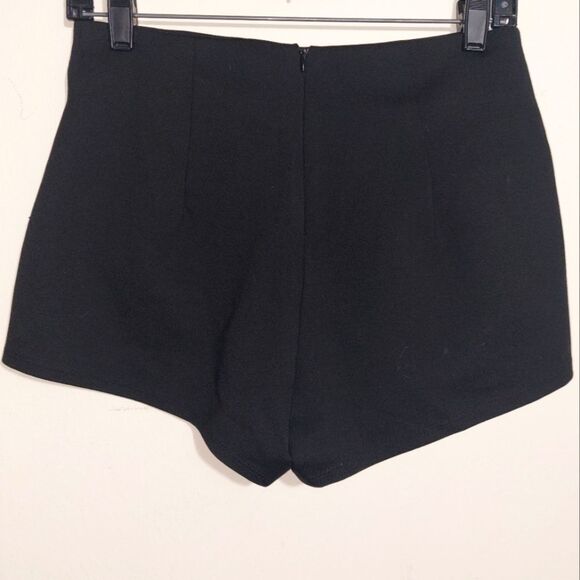 Superdown Women's Stretch Elegant High Rise Sonya Skort Short Black Size S EUC - Picture 13 of 16